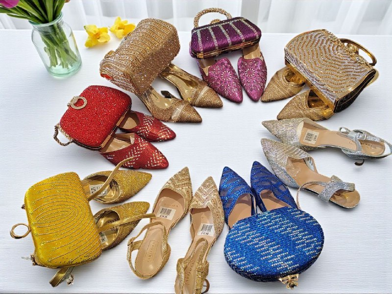 Sandls Shoe & Bag Designers
